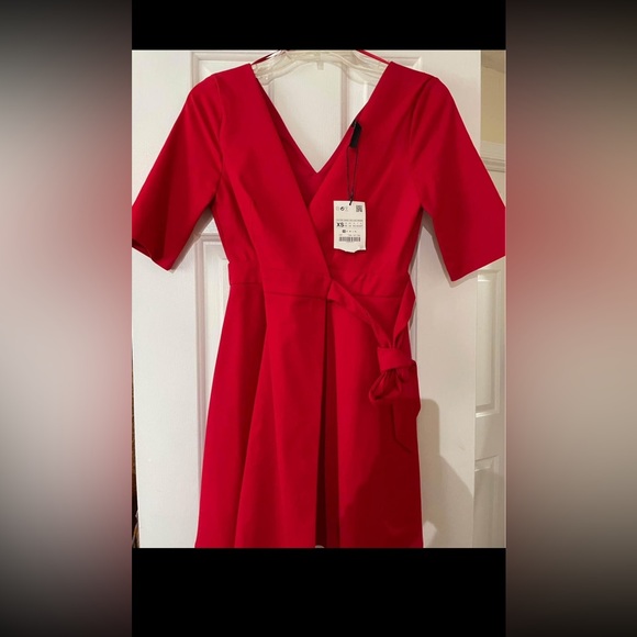 Zara Dresses & Skirts - Never worn size XS